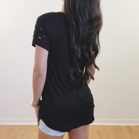 Top - Picture 5 of 6